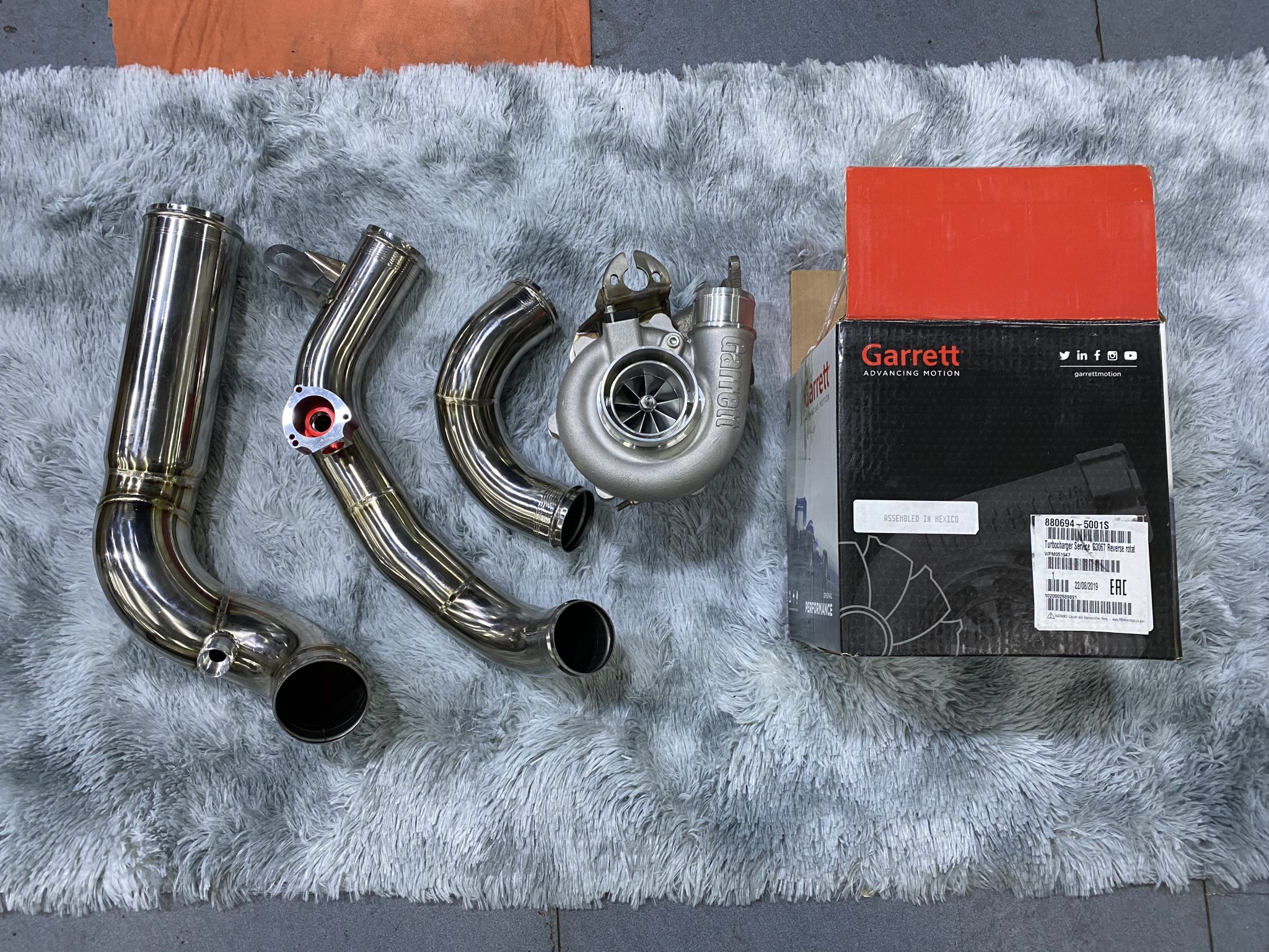 Garrett G25 / G30 Audi S3 8V / VW GOLF R IS38 internally gated turbocharger kit HyperGear