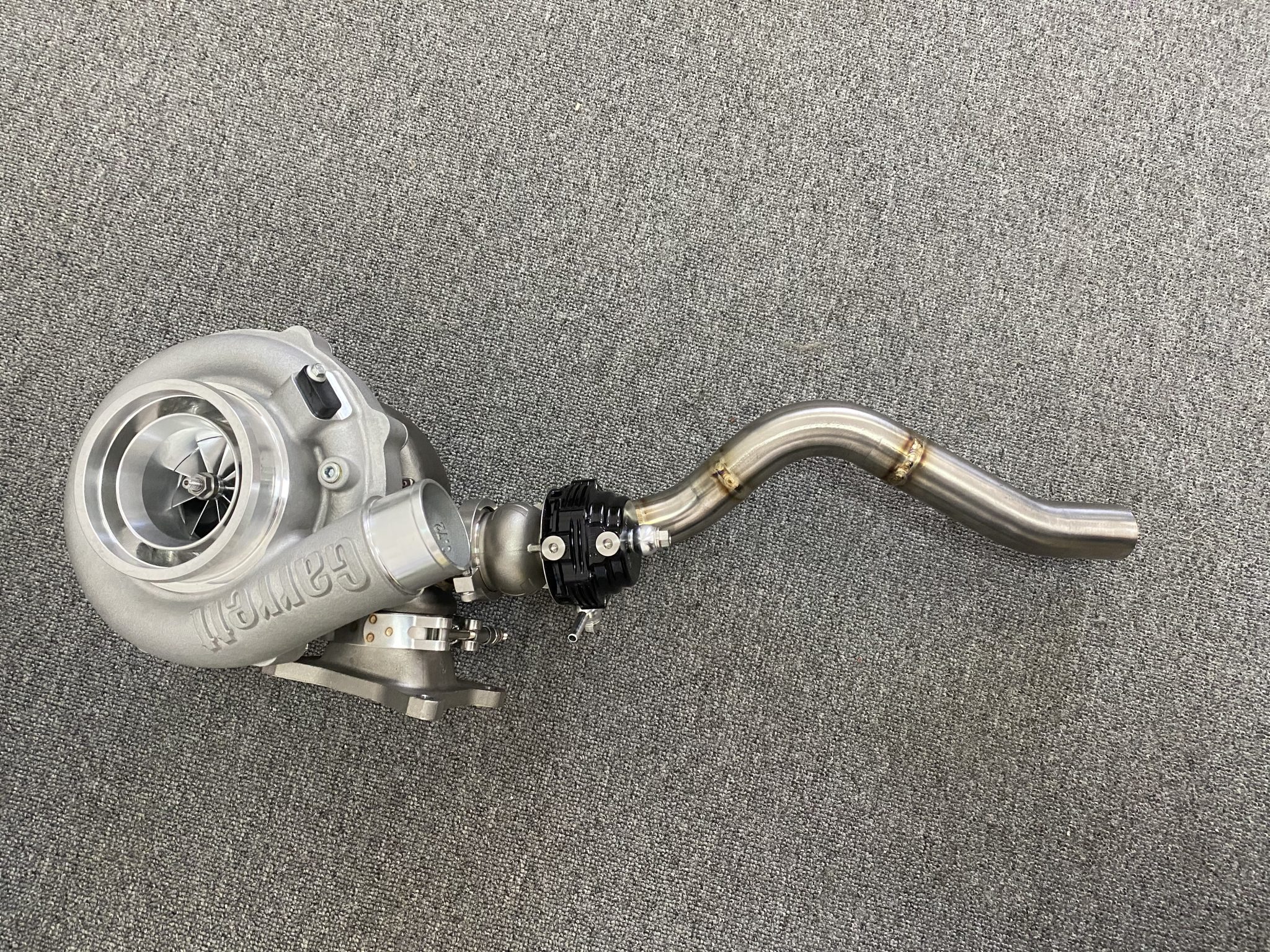 Garrett G25 / G30 Audi S3 8V / VW GOLF R IS38 Externally gated turbocharger kit HyperGear